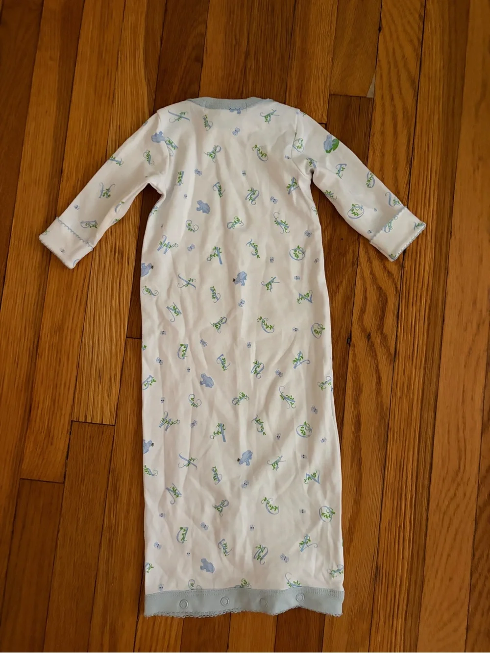 Beaufort Bonnet Company NWOT Lake Forest Letters Infant Gown 0-3 Months